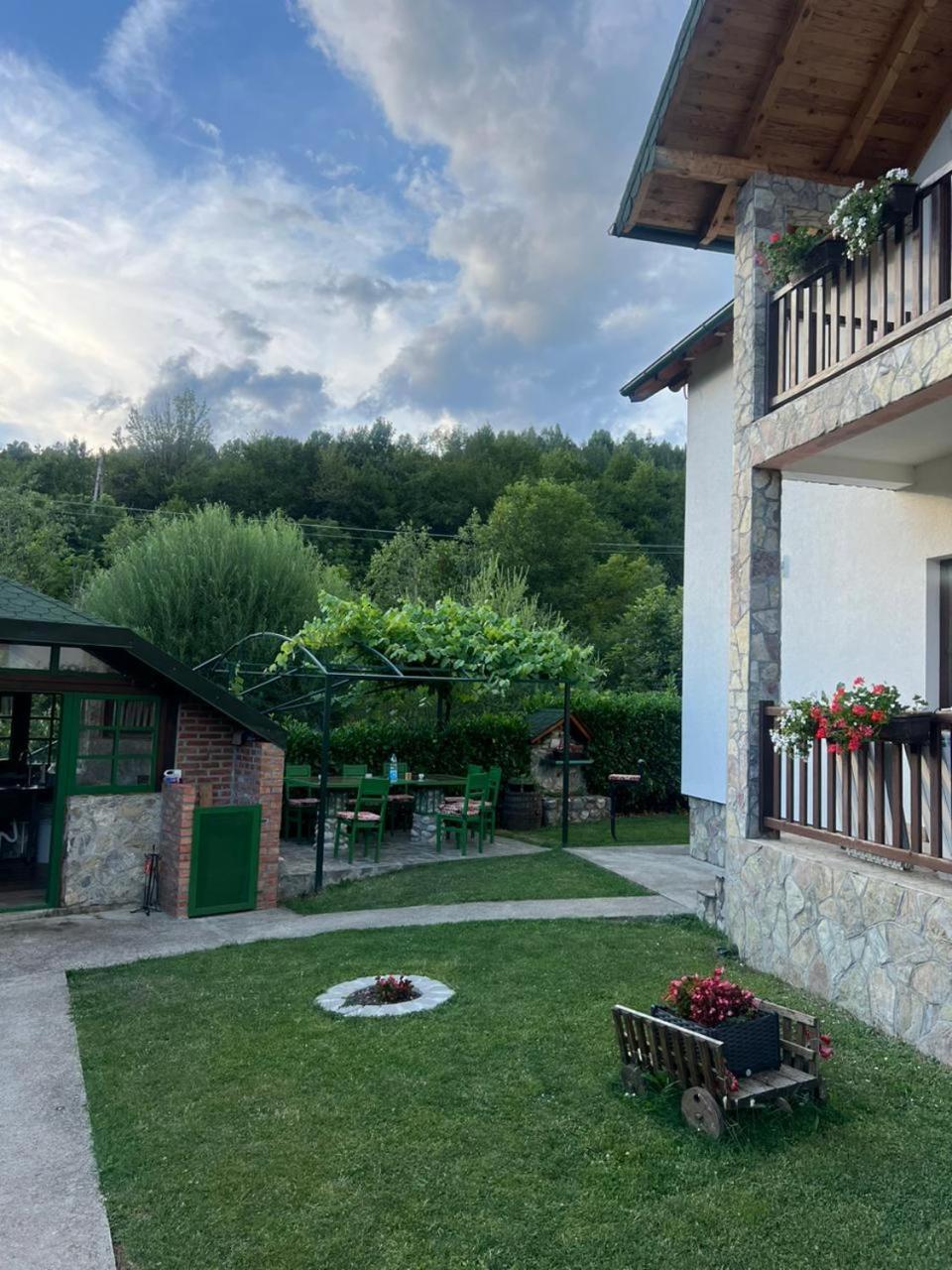 Rooms And Apartmants Mirovic Kolašin Zewnętrze zdjęcie